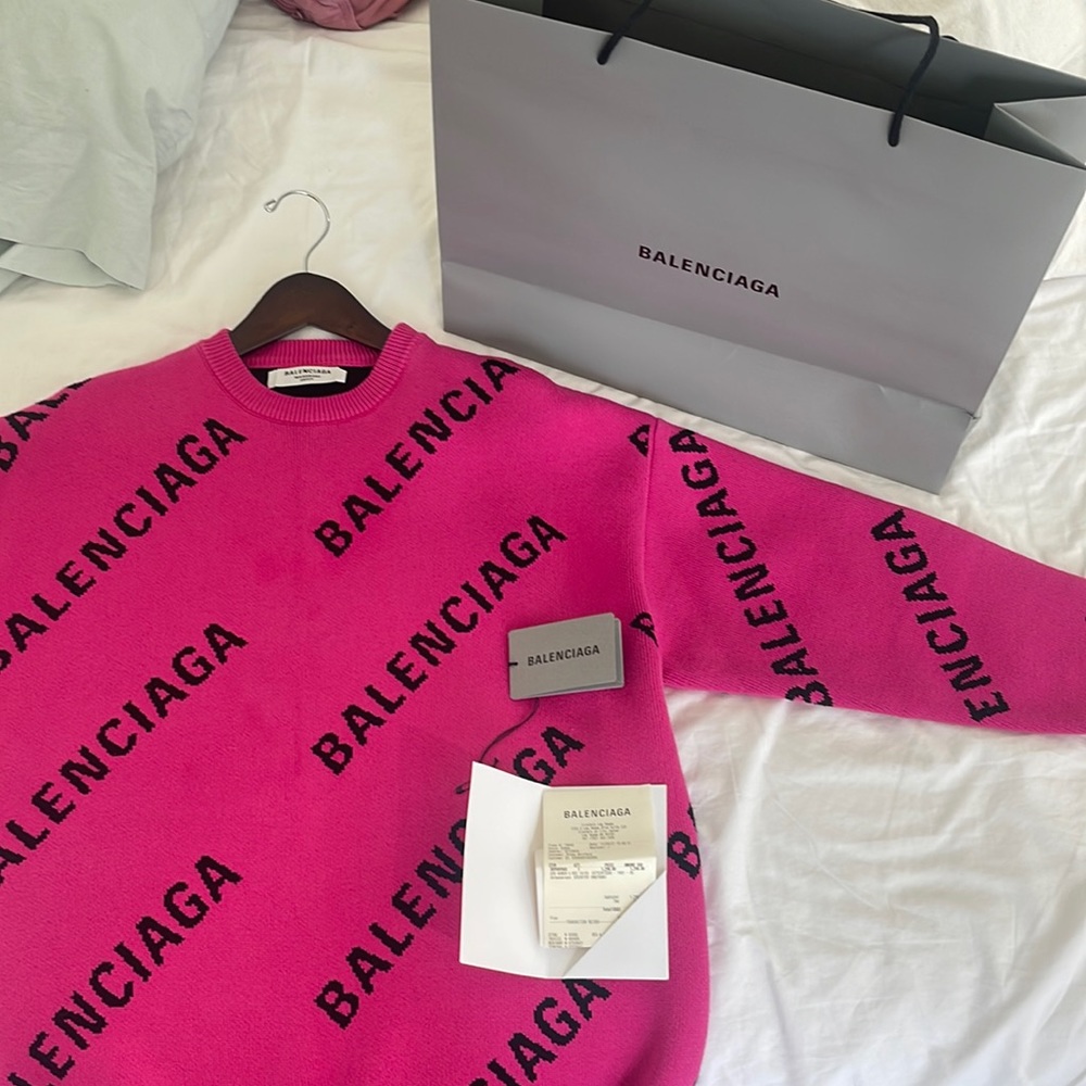 Balenciaga sweater with tags!!